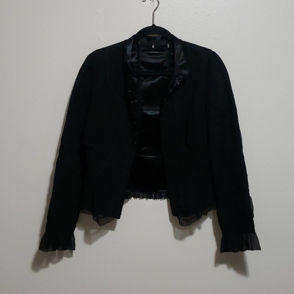 Elie Tahari Black Cropped Ruffled Blazer